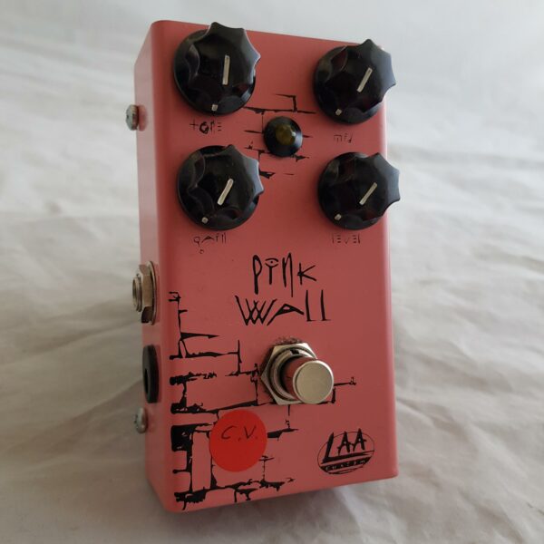 LAA CUSTOM - PINK WALL