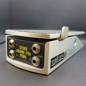 ERNIE BALL – VOLUME PAN STEREO
