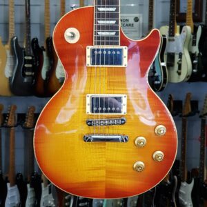 GIBSON – LES PAUL STANDARD PLUS HONEY SUNBURST 2009