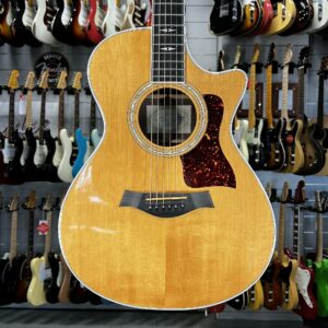 TAYLOR – 812 CE GRAND CONCERT FISHMAN PREFIX