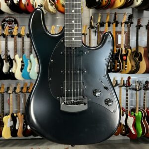 MUSIC MAN – CUTLASS HSS STEALTH BLACK