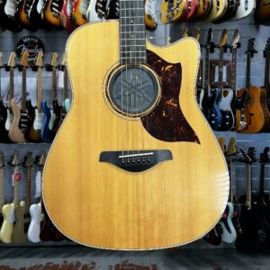 YAMAHA – A 3 M ACOUSTIC NATURAL
