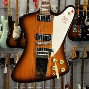 GIBSON – CUSTOM SHOP FIREBIRD V 1963 MAESTRO VIBROLA VOS VINTAGE SUNBURST