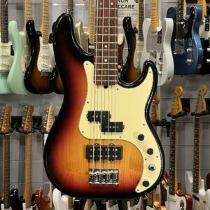 FENDER – AMERICAN DELUXE PRECISION P BASS SUNBURST