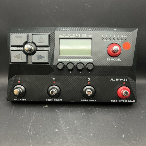 ZOOM - B2 FOUR
