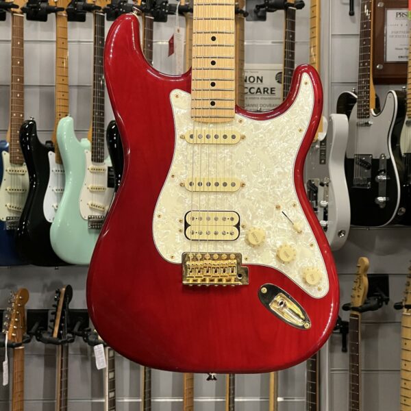 FENDER - STRATOCASTER TASH SULTANA