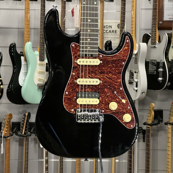 SCHECTER - R66 HSS VINTAGE TRADITIONAL 70S SEVENTIES STRAT BLACK DIAMOND SERIES