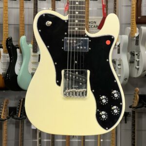 FENDER – AMERICAN VINTAGE II 1977 TELECASTER CUSTOM