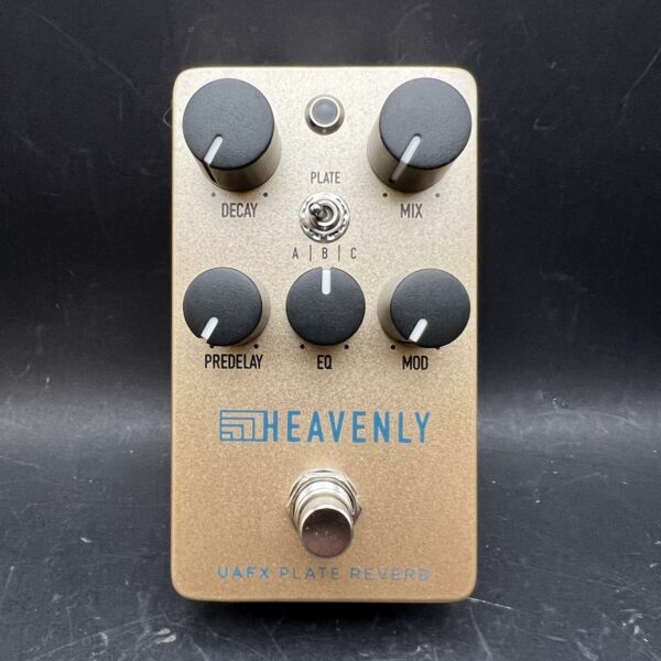 UNIVERSAL AUDIO - HEAVENLY PLATE REVERB