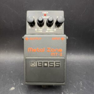 BOSS – MT2 METAL ZONE