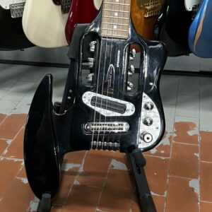 TRAVELER GUITAR – SPEEDSTER BLACK