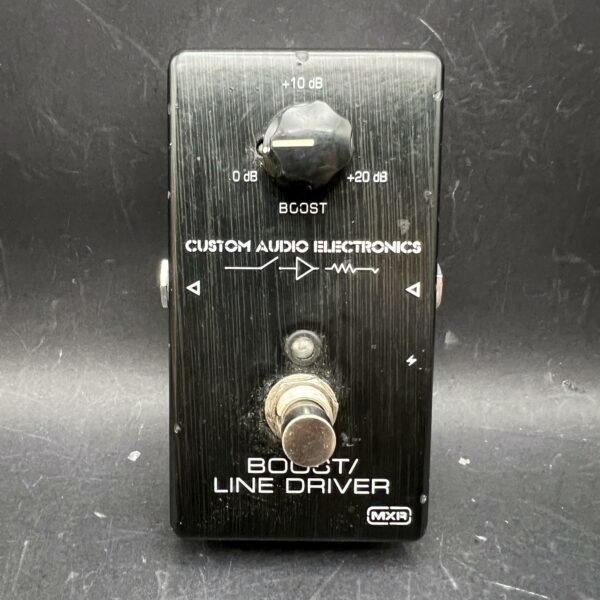MXR - MC 401 LINE BOOSTER
