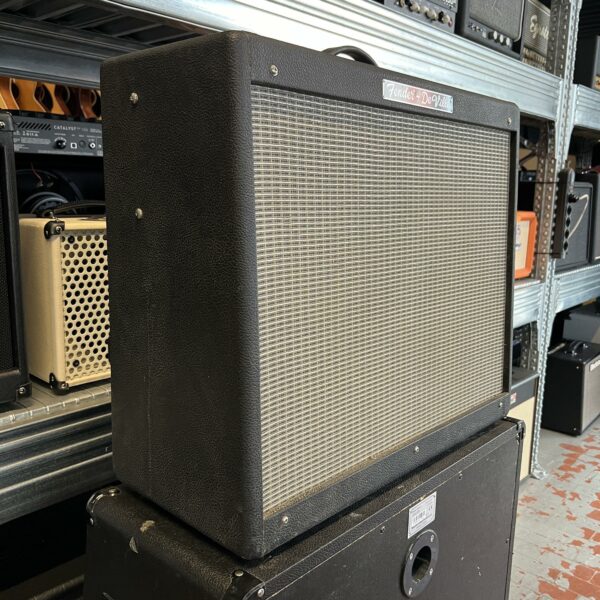 FENDER - HOT ROD DEVILLE II 2X12