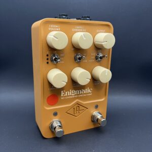 UNIVERSAL AUDIO – ENIGMATIC 82 OVERDRIVE SPECIAL AMP