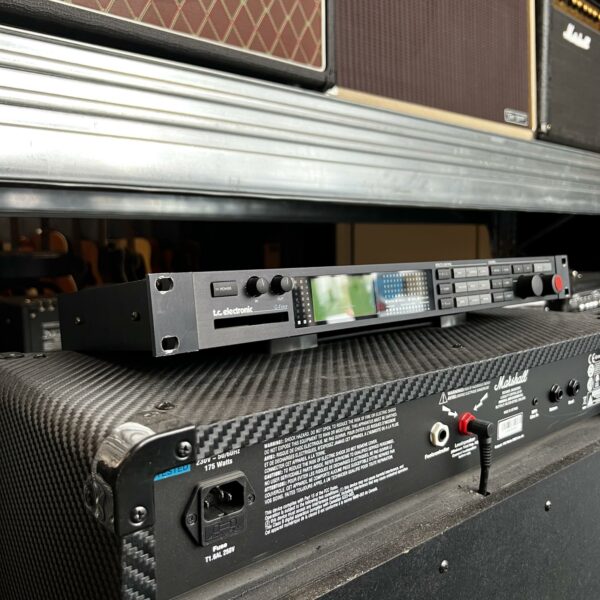 TC ELECTRONIC - G FORCE