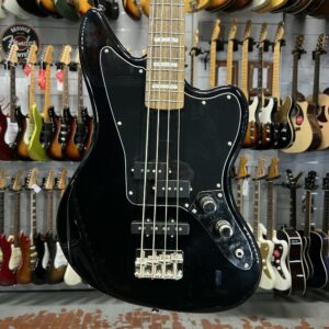 SQUIER – CLASSIC VIBE JAGUAR BASS BLACK