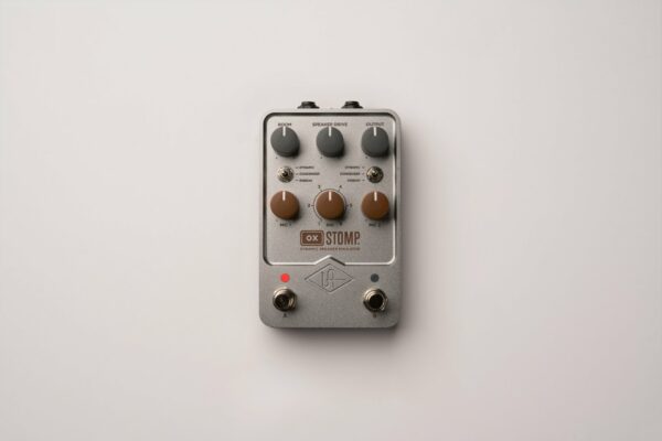 Universal Audio UAFX OX Stomp Dynamic Speaker Emulator - Spedizione Gratuita - Pronta Consegna