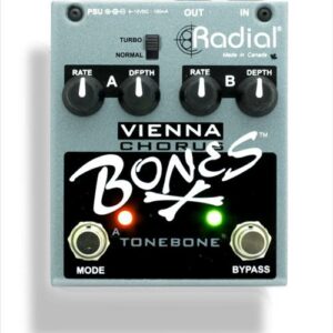 RADIAL BONES VIENNA DUAL CHORUS EFFETTO A  PEDALE PER CHITARRA