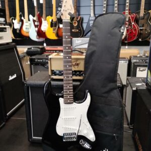 Squier Bullet Strat Black 2nd