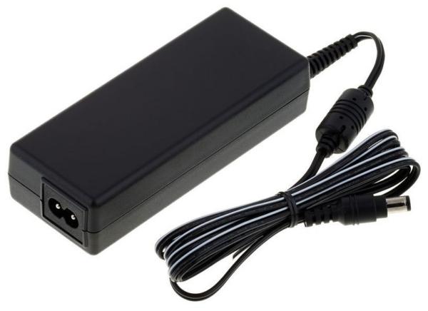 YAMAHA PA-300-C AC ADAPTOR ALIMENTATORE ADATTATORE PER TASTIERA 16V  2.4A PA300C