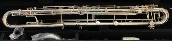 CLARINETTO CONTRABBASSO IN SIB DISCENDENTE AL DO COMPLETAMENTE ARGENTATO OCCASIONE USATO COME NUOVO