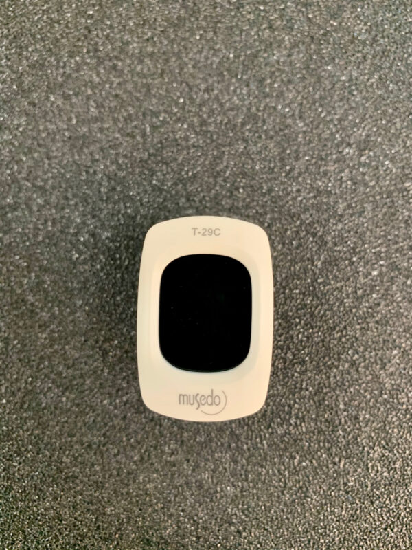 MUSEDO T-29C BIANCO ACCORDATORE A CLIP CROMATICO PER CHITARRA T29C WH