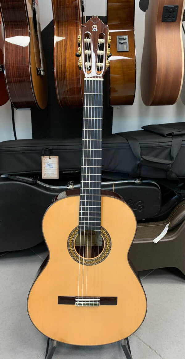 ALHAMBRA 9PA CHITARRA CLASSICA MADE IN SPAIN TAVOLA IN ABETE MASSELLO 9-PA