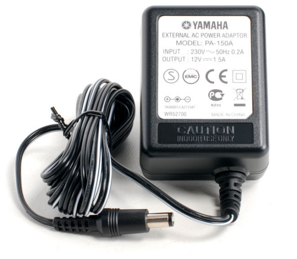 YAMAHA PA150-A / PA150-B  ALIMENTATORE DI CORRENTE ADATTATORE DI ALIMENTAZIONE DI RETE PER TASTIERE