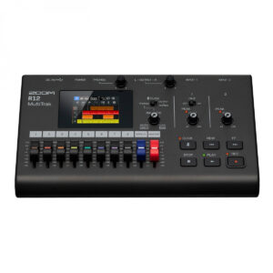 ZOOM R12 REGISTRATORE DIGITALE 8 TRACCE CON TOUCH SCREEN, SINTETIZZATORE E DRUM MACHINE