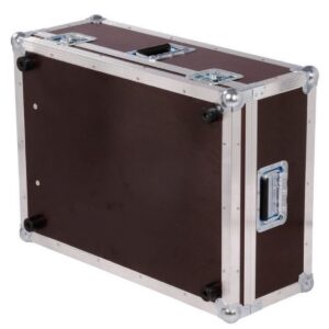 FLIGHT CASE MADE IN GERMANY PER MIDAS M32R CON 4 MANIGLIE 4 CHIUSURE SPAZIO CAVI 10CM