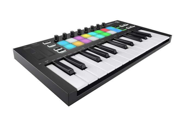 NOVATION LAUNCHKEY MINI MKIII CONTROLLER MIDI USB 25 TASTI PC MAC 16 LAUNCHPAD RGB + ABLETON LIVE LITE 9