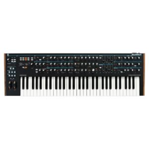 NOVATION SUMMIT SINTETIZZATORE POLIFONICO CON 3 OSCILLATORI PER VOCE 2 PARTI E 16 VOCI