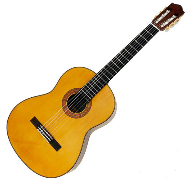 YAMAHA C70 CHITARRA CLASSICA COLORE NATURALE 4/4