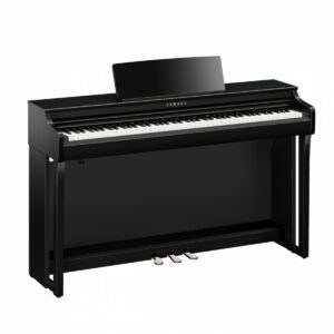 YAMAHA CLAVINOVA CLP825PE POLISHED EBONY PIANOFORTE DIGITALE 88 TASTI PESATI COLORE NERO LUCIDO
