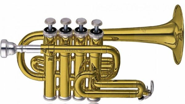 YAMAHA YTR-6810 TROMBA PICCOLA IN SIB LACCATO ORO IN OTTONE + CUSTODIA E BOCCAGLIO