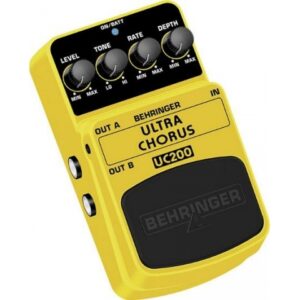 BEHRINGER UC200 ULTRA CHORUS PEDALE EFFETTO STEREO CALDO RICCO PER CHITARRA BASSO TASTIERA