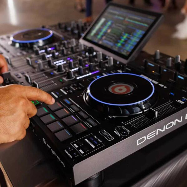 Denon dj prime 4+ plus new