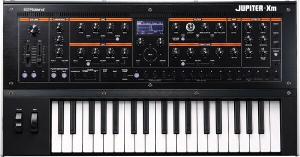 Roland jupiter-xm
