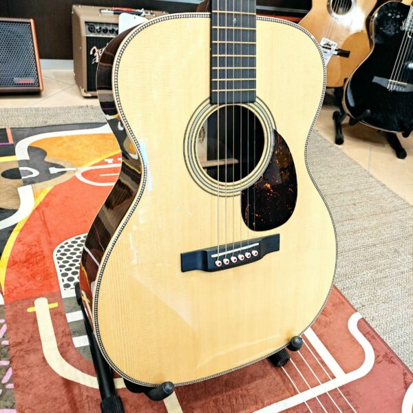 Martin OM-28 Modern Deluxe -usato in garanzia-