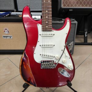 SURH Classic Antique Pro SSS Rosewood Fingerboard Candy Apple Red Over 3 Tone Sunburst – USATO IN GARANZIA –
