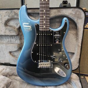 FENDER American Professional II Stratocaster Dark Night – EX DEMO –