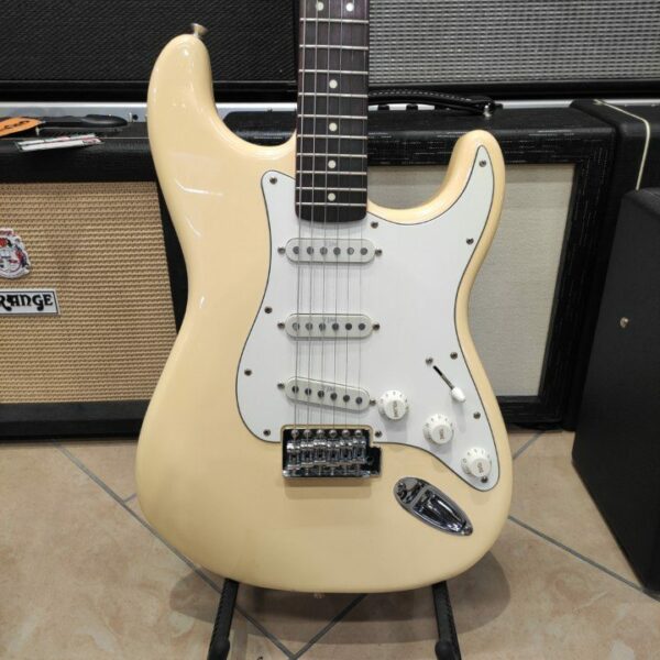 SQUIER Vintage Modified &apos;70s Stratocaster Vintage White - MODIFICATA - USATO IN GARANZIA -