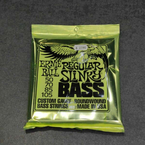 ERNIE BALL 2832 Regular Slinky Bass Corde da basso.
