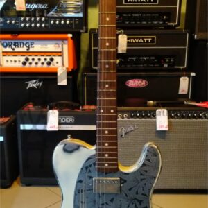 JAMES TRUSSART STEELCASTER GANJA chitarra elettrica con custodia rigida originale (PLETTRI, MUTA DI CORDE IN OMAGGIO)-usata in garanzia-